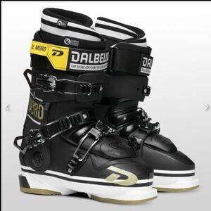 Dalbello Il Moro ski boots Sz 25/25.5 NWT